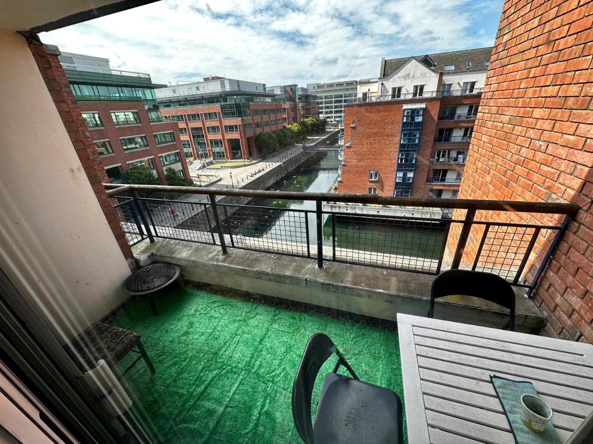 Customhouse Balcony View, Dublin 1 Hotel Bagian luar foto